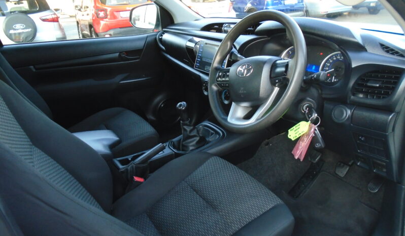 2017 TOYOTA HILUX 2.4 GD-6 E/CAB FOR SALE IN BOKSBURG full