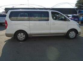 2017 HYUNDAI H1 2.5 CRDI A/T FOR SALE IN BOKSBURG