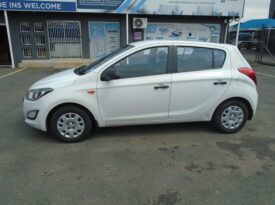 2015 HYUNDAI i20 1.4 FOR SALE IN BOKSBURG