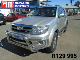2006 TOYOTA FORTUNER 4.0 V6 A/T 4X4 FOR SALE IN BOKSBURG